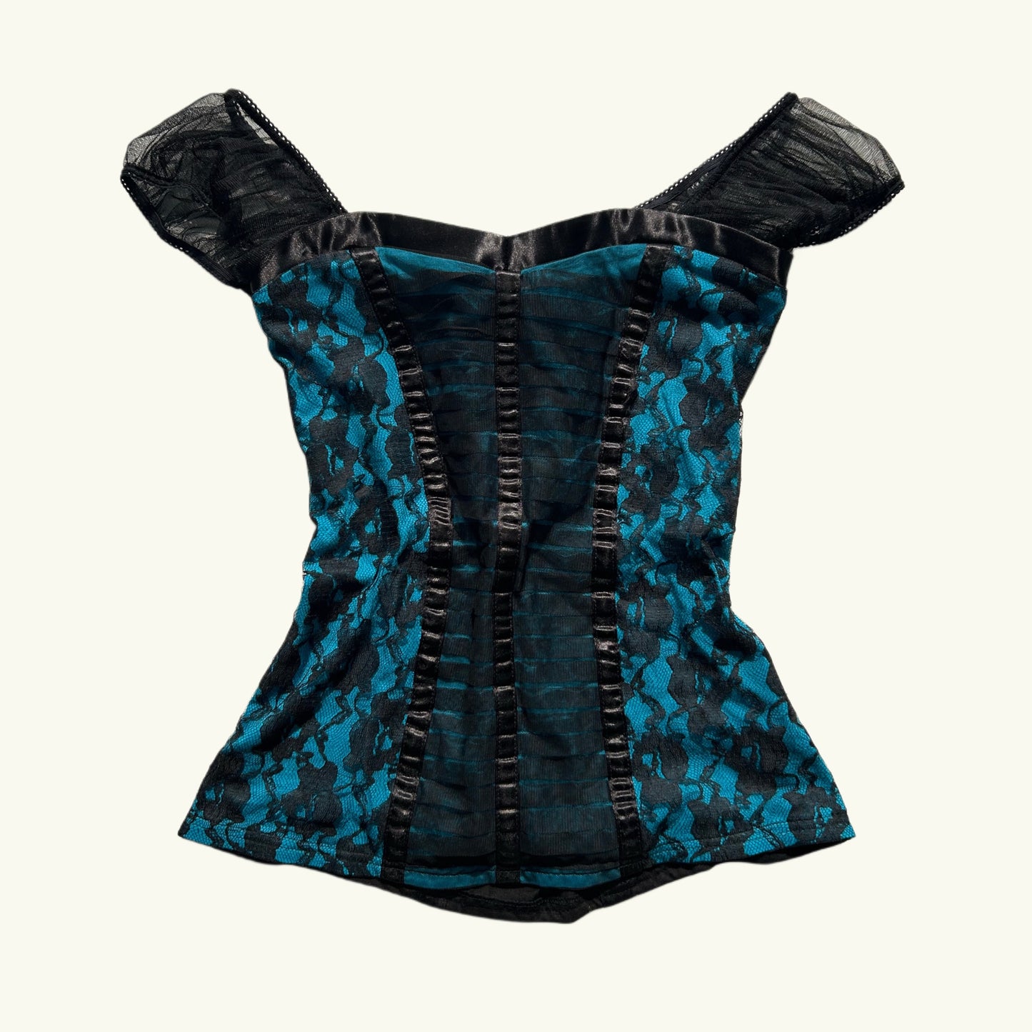 Bluzka z gorsetowym wiązaniem