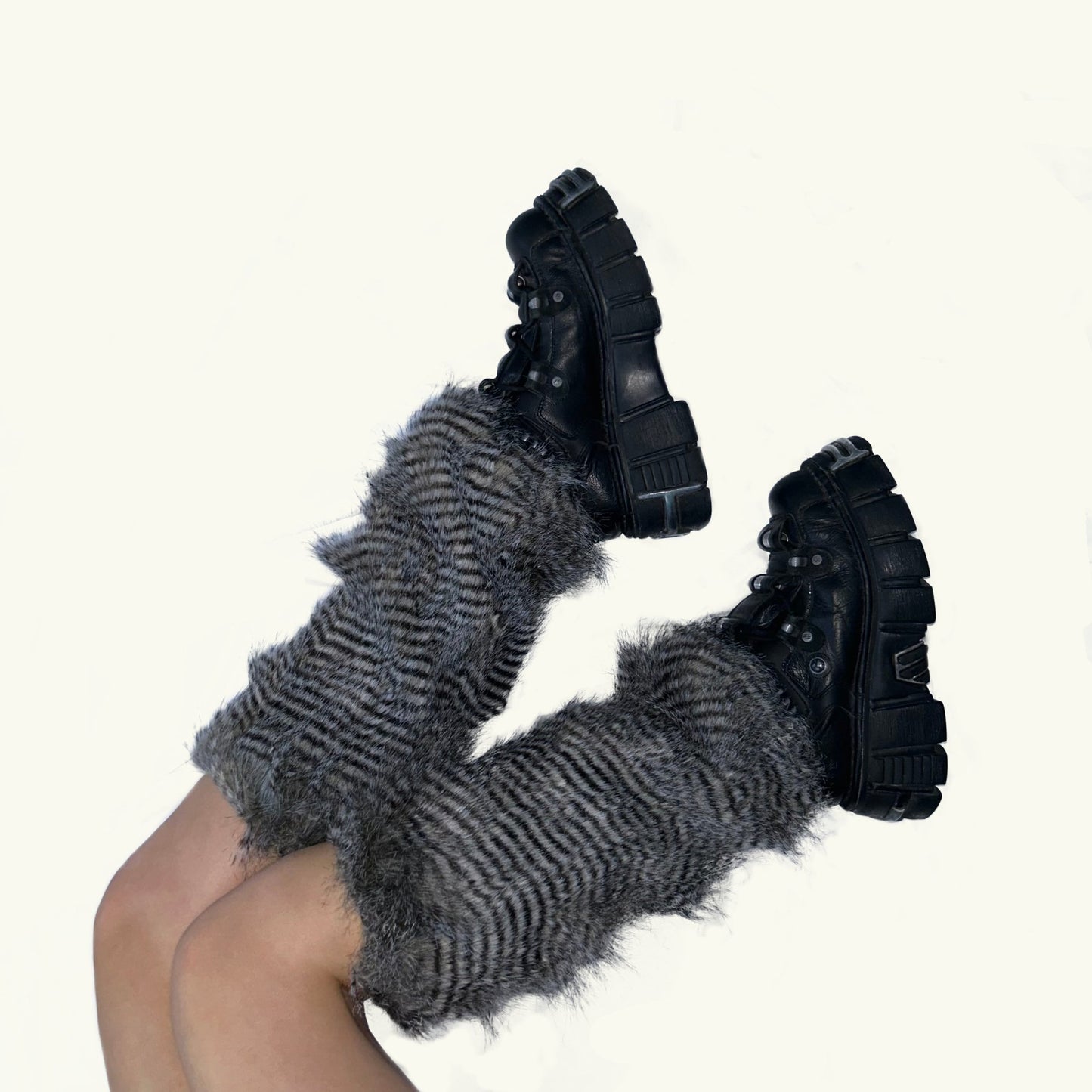 Ocieplacze Futrzane - SELLING A SOULOcieplaczeSELLING A SOUL