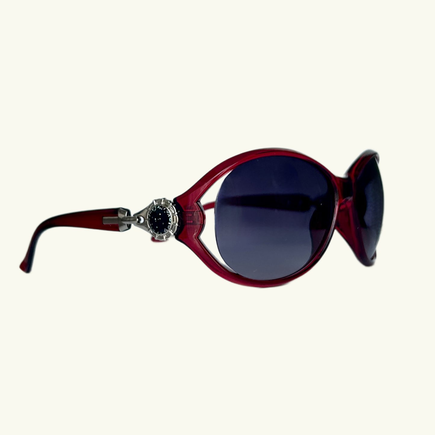 Okulary przeciwsłoneczne czerwone